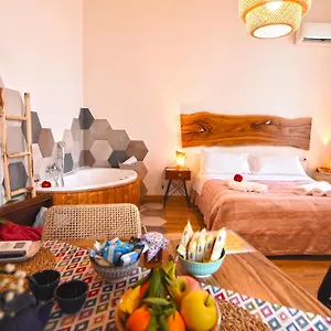 2* Casa de hóspedes Sunrise Luxury