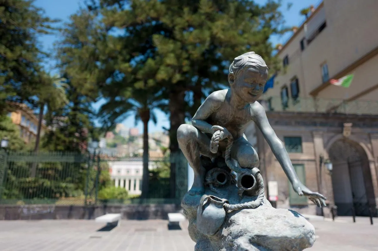 Art Suite Nel Cuore Di Napoli Guest house